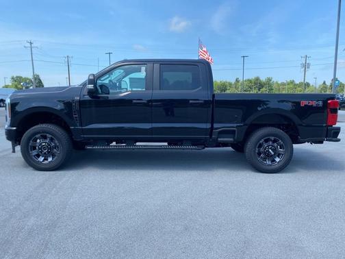 2025 Ford F-250 XL