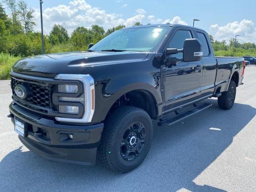 2025 Ford F-250 XL