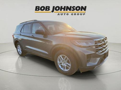 Carbonized Gray 2026 Ford Explorer Active