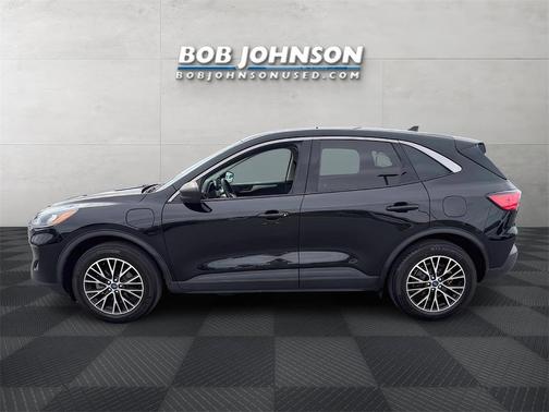 2022 Ford Escape PHEV SE