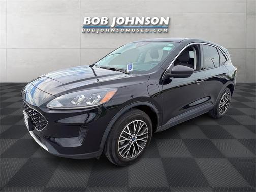 2022 Ford Escape PHEV SE