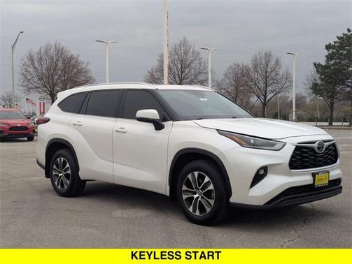 2021 Toyota Highlander XLE