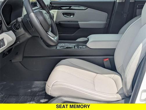 2025 Honda Pilot Touring 8-Passenger
