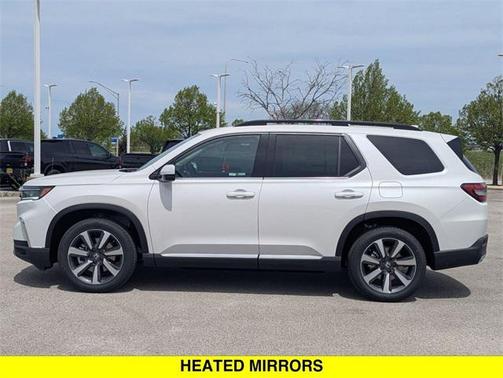 2025 Honda Pilot Touring 8-Passenger