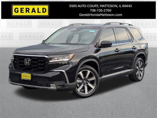 2023 Honda Pilot Touring 8-Passenger
