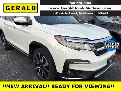 2022 Honda Pilot Touring 8-Passenger