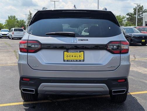 2025 Honda Pilot Touring 8-Passenger
