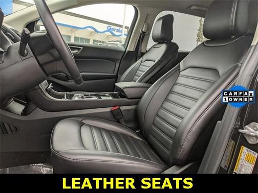 Photo 3 of 36 of 2020 Ford Edge SEL