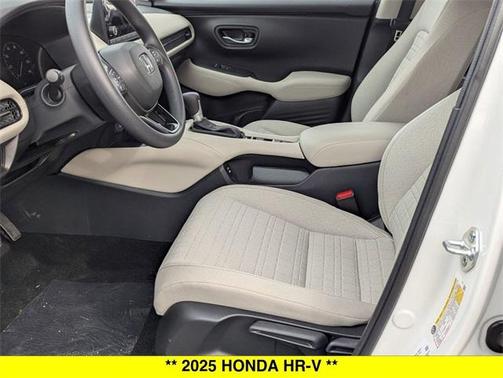 2025 Honda HR-V LX
