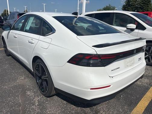 2023 Honda Accord Hybrid Base
