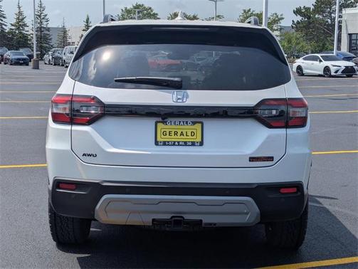 2025 Honda Pilot TrailSport