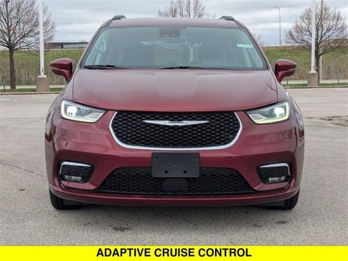 2021 Chrysler Pacifica Touring