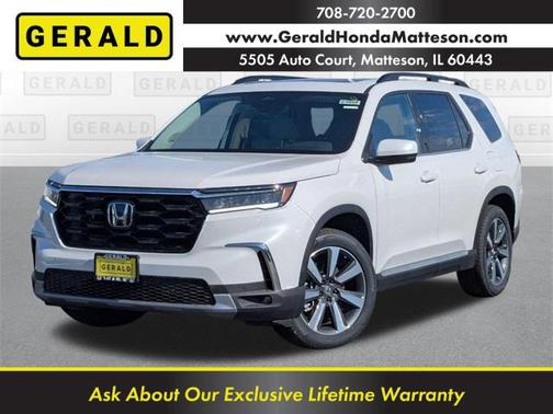 2025 Honda Pilot Touring 8-Passenger