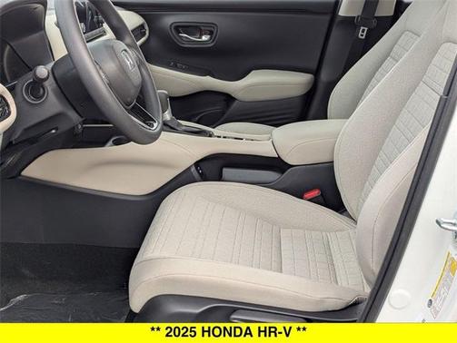 2025 Honda HR-V LX