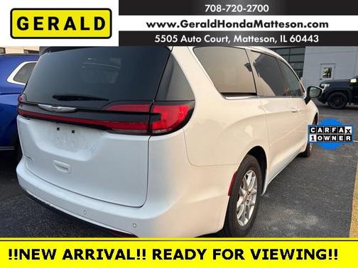 2023 Chrysler Pacifica Touring L