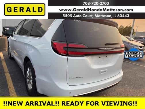 2023 Chrysler Pacifica Touring L