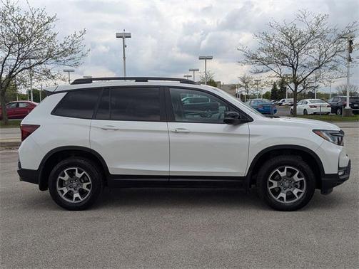 2022 Honda Passport AWD TrailSport