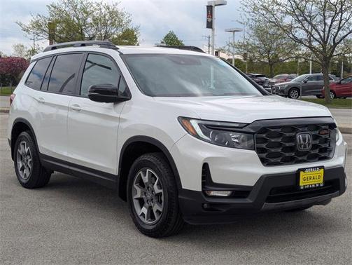 2022 Honda Passport AWD TrailSport
