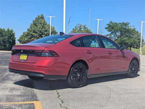 2025 Honda Accord Sport SE 1.5T
