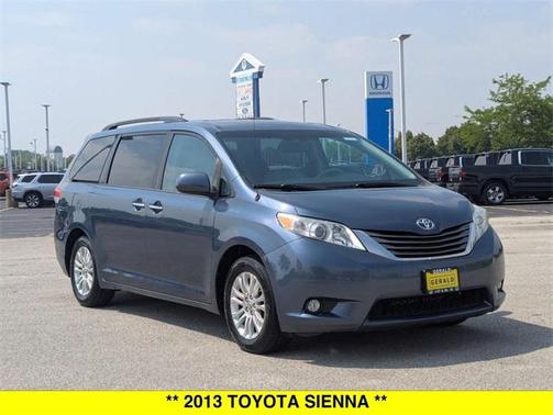 2013 Toyota Sienna XLE