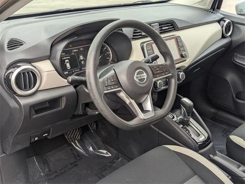 2021 Nissan Versa 1.6 SV