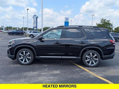 2025 Honda Pilot Touring 8-Passenger