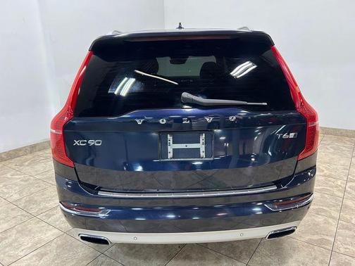 2017 Volvo XC90 T6 Inscription