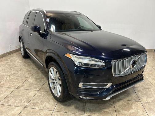 2017 Volvo XC90 T6 Inscription