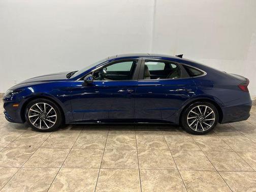 2020 Hyundai SONATA Limited