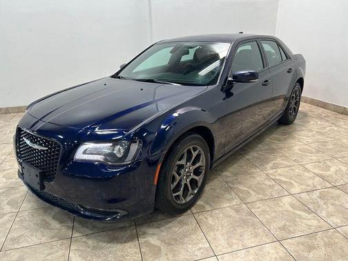 2016 Chrysler 300 S