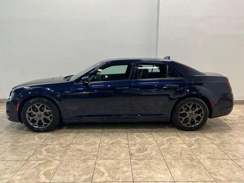 2016 Chrysler 300 S