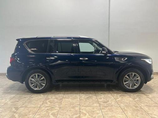 2021 INFINITI QX80 Luxe
