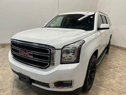 2017 GMC Yukon XL SLT