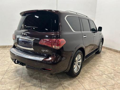 2016 INFINITI QX80 Base
