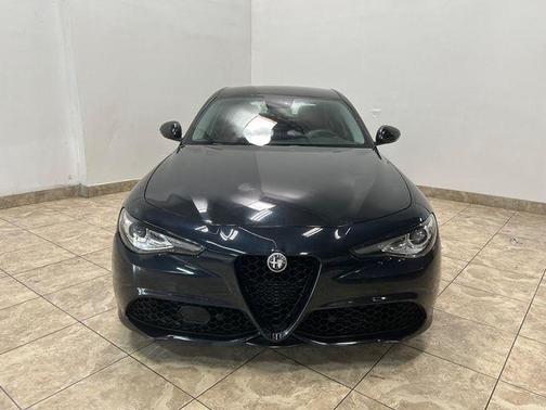 2017 Alfa Romeo Giulia Ti