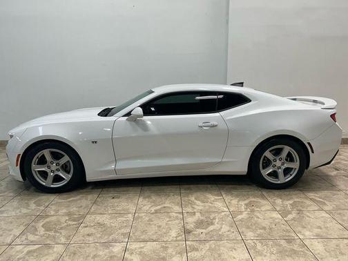 2017 Chevrolet Camaro 1LT