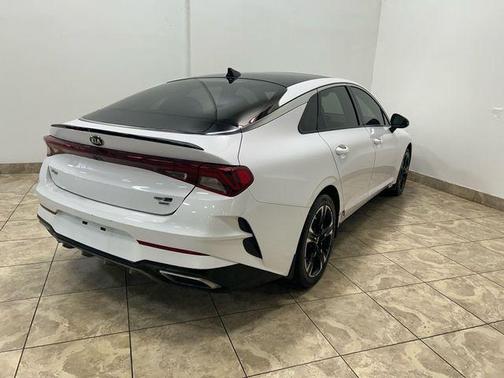 2021 Kia K5 GT-Line