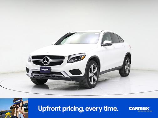White 2019 Mercedes-Benz GLC 300