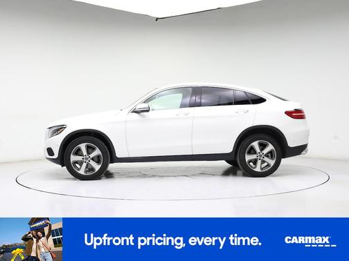 White 2019 Mercedes-Benz GLC 300