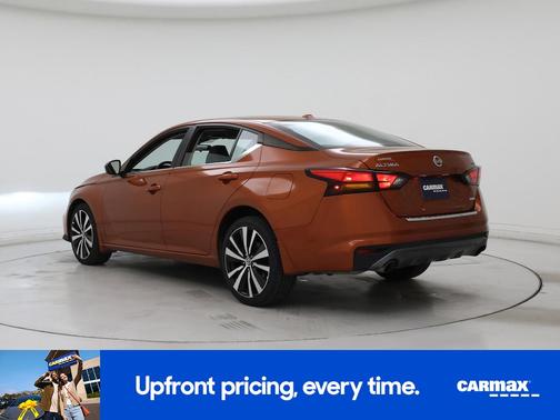 2022 Nissan Altima SR