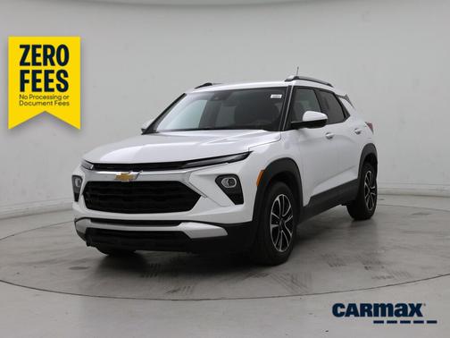 White 2025 Chevrolet Trailblazer LT