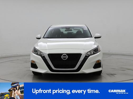 White 2021 Nissan Altima S