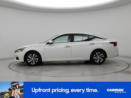 White 2021 Nissan Altima S