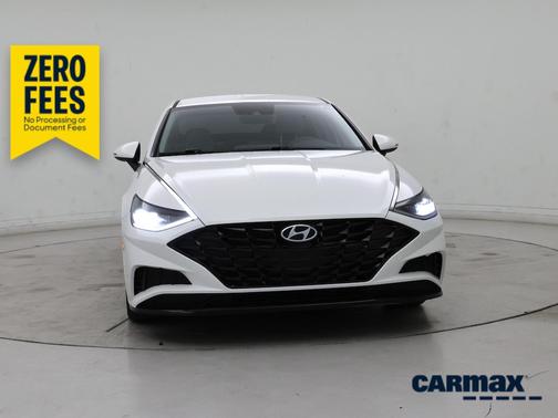 White 2022 Hyundai SONATA SEL