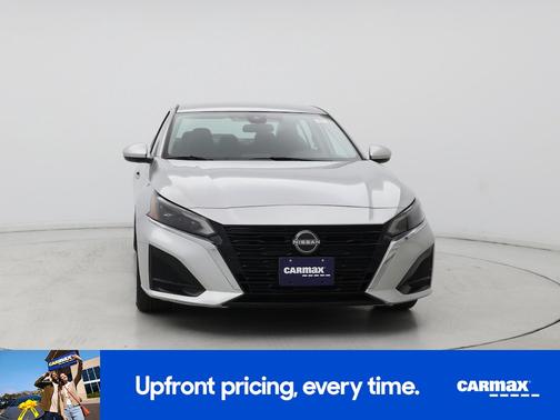 2023 Nissan Altima SV