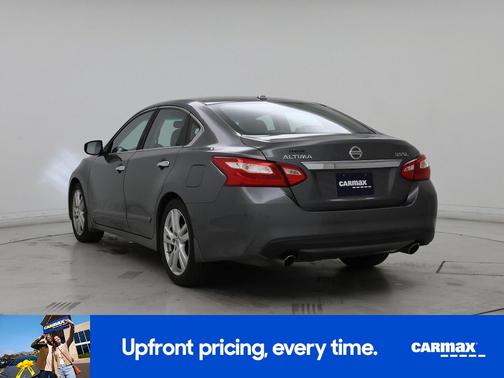 Gray 2017 Nissan Altima SL