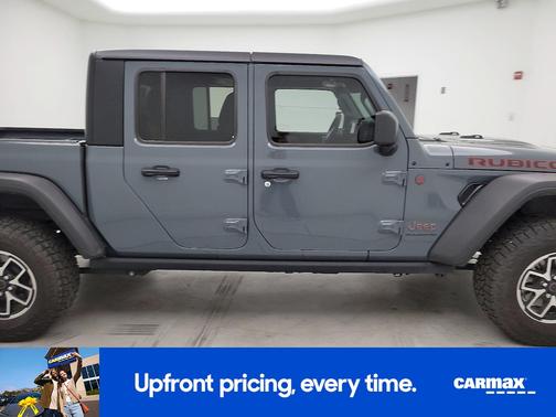 Gray 2025 Jeep Gladiator Rubicon