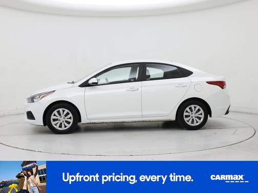 2020 Hyundai Accent SE