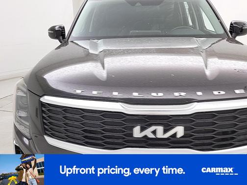 Black 2022 Kia Telluride S