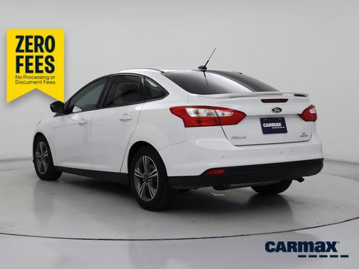 White 2014 Ford Focus SE